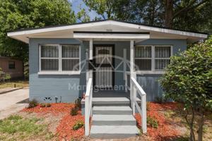 featured image of 1839 W 30th St #1