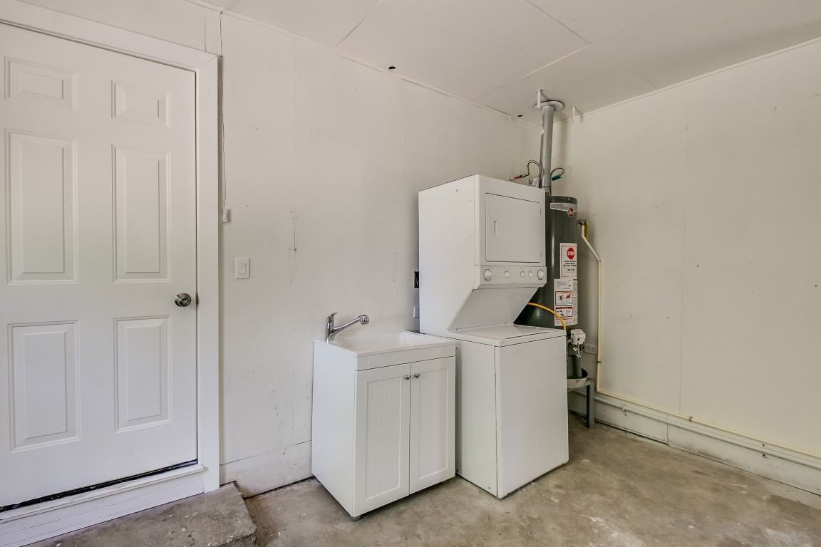 3901 Mckinney Ext #1 - Photo 7 of 37