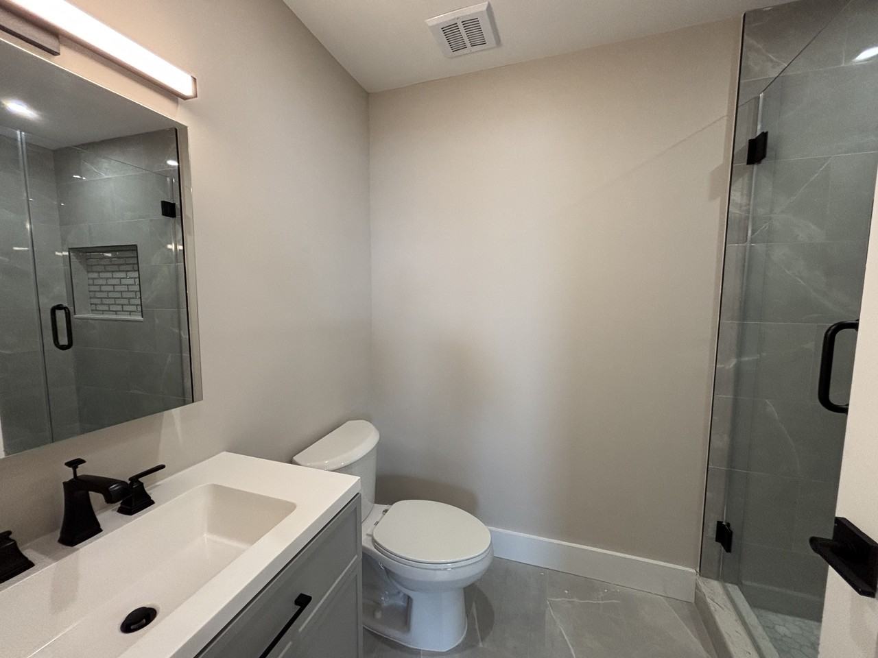 136 Elm Street #404 - Photo 5 of 5