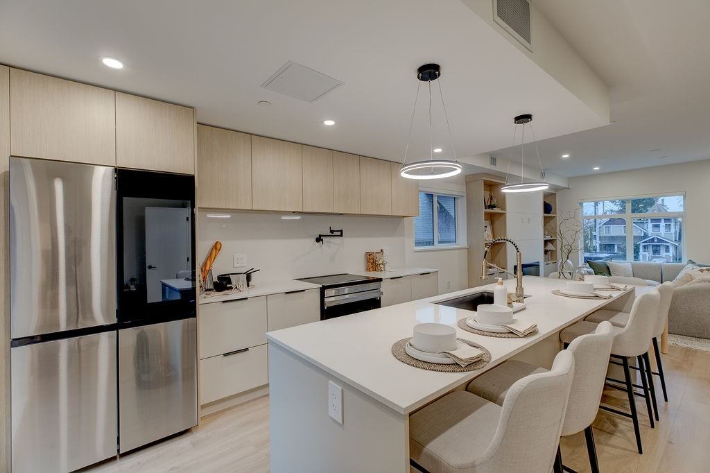 339 Keary Street #9 - Photo 3 of 19