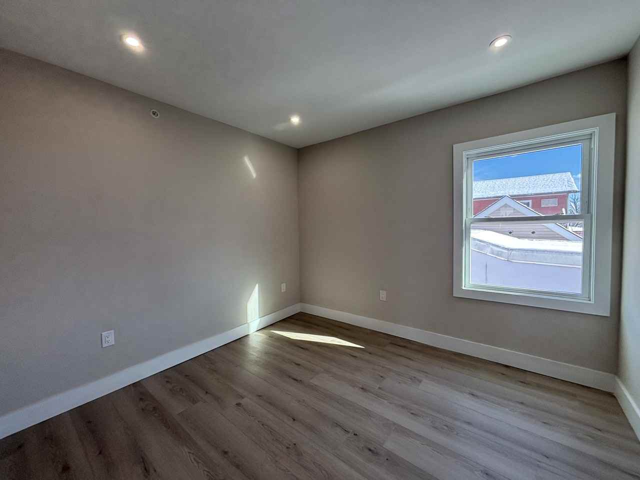 136 Elm Street #603 - Photo 5 of 7