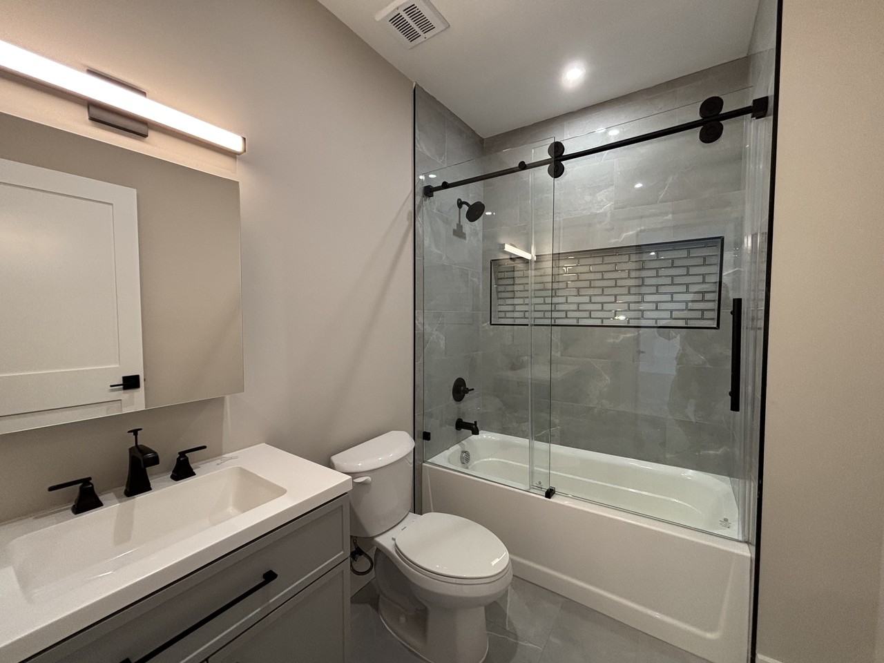 136 Elm Street #603 - Photo 7 of 7