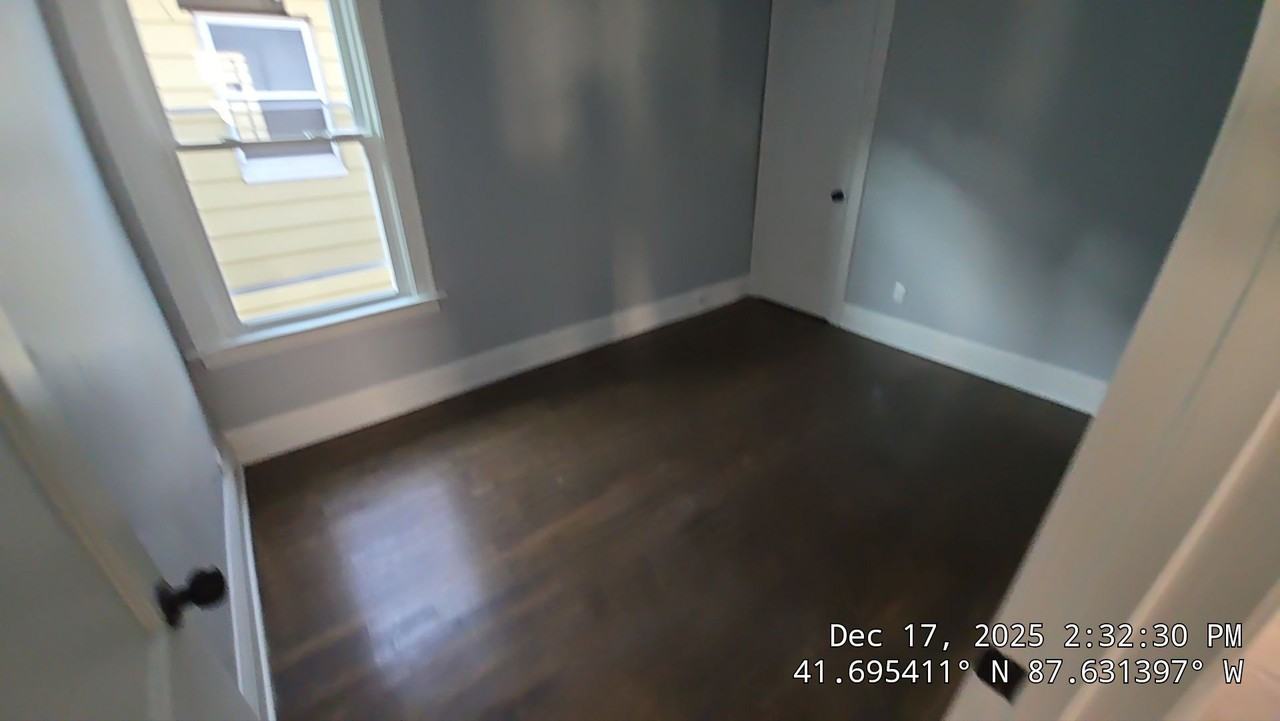 324 W 109th Pl #1 - Photo 4 of 8