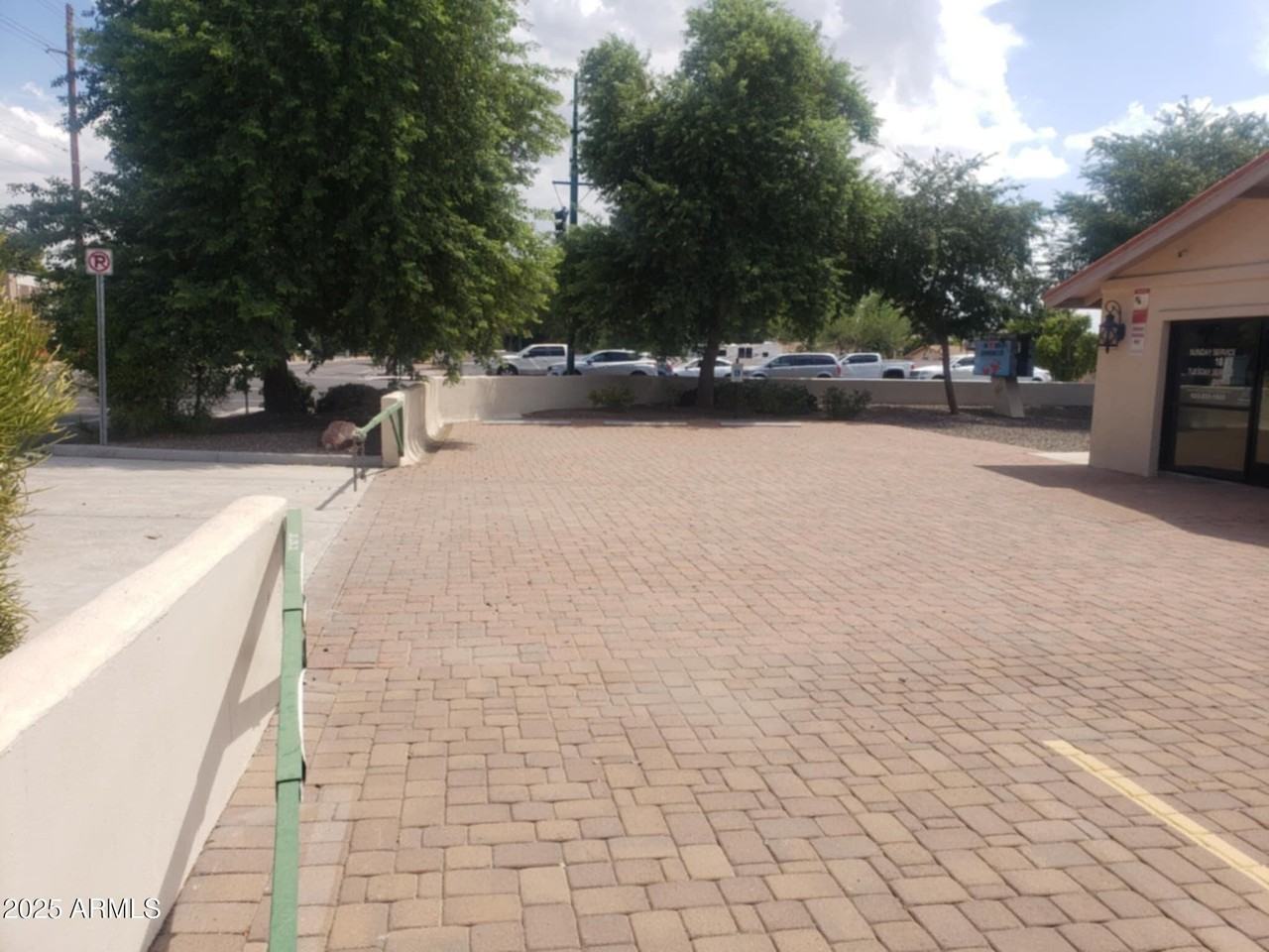 1502 W Northern Ave - Photo 3 of 4