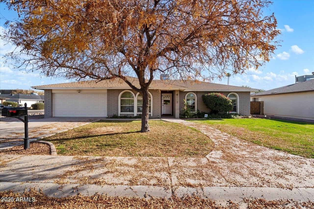 6503 S Bonarden Ln - Photo 2 of 21