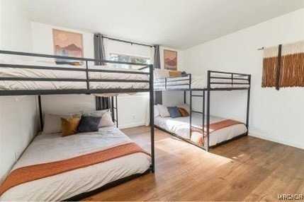 1128 Myrtle Ave - Photo 7 of 9