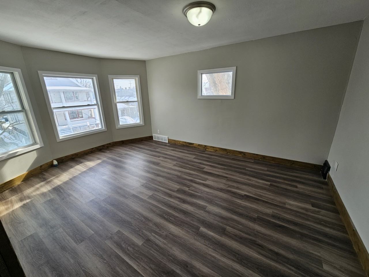 3242 W 92nd St #3242 - Photo 4 of 25