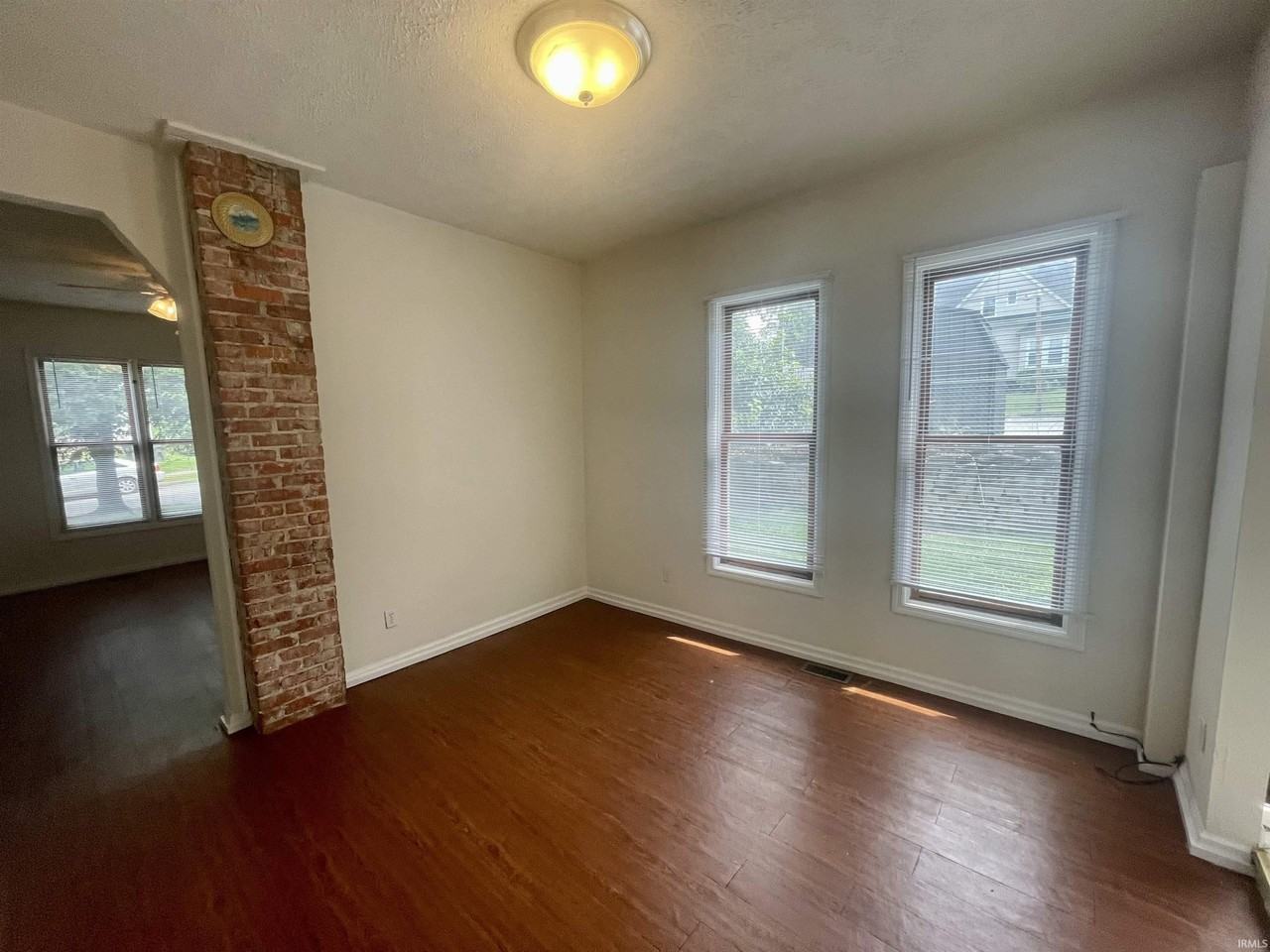 200 E 2nd St - Photo 6 of 19