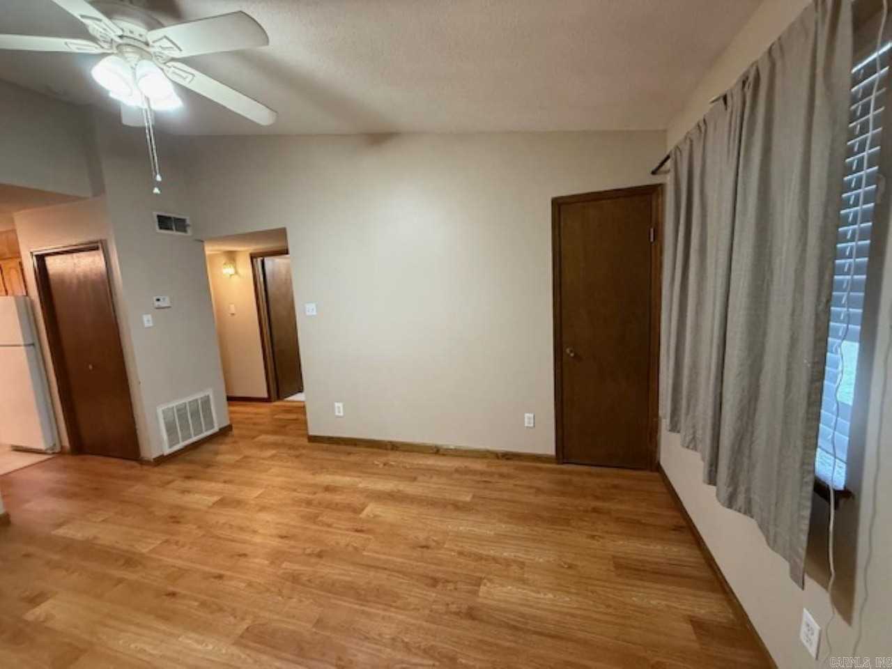 42 Barnwell Dr - Photo 5 of 22