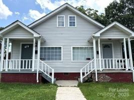 featured image of 1211 W Bank St