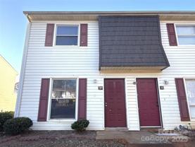 7906 Oak Meadow Ct Apt 29 #29 - Photo 1 of 1