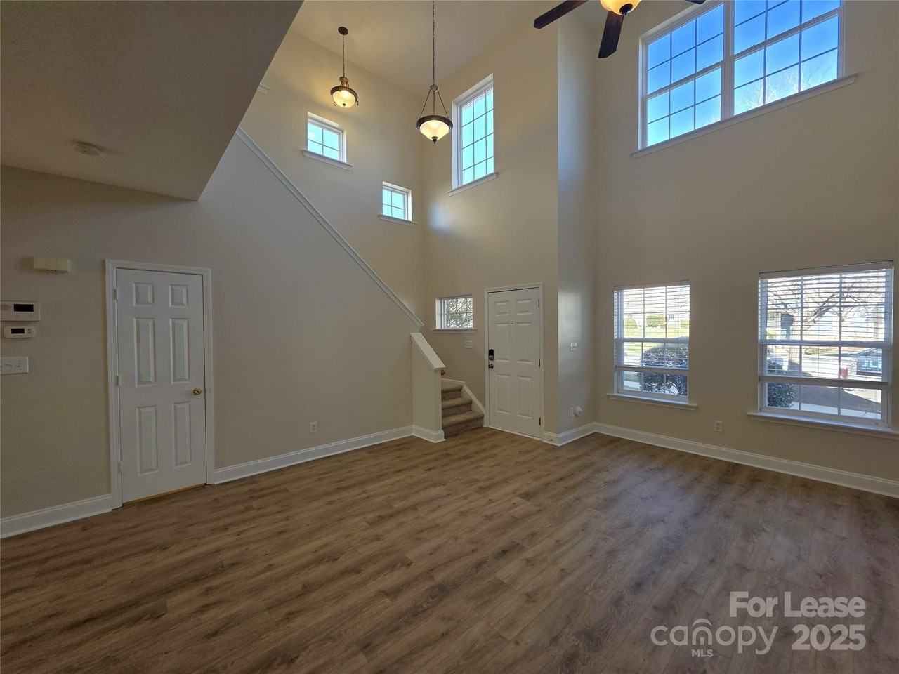 10619 Trolley Run Dr - Photo 3 of 17