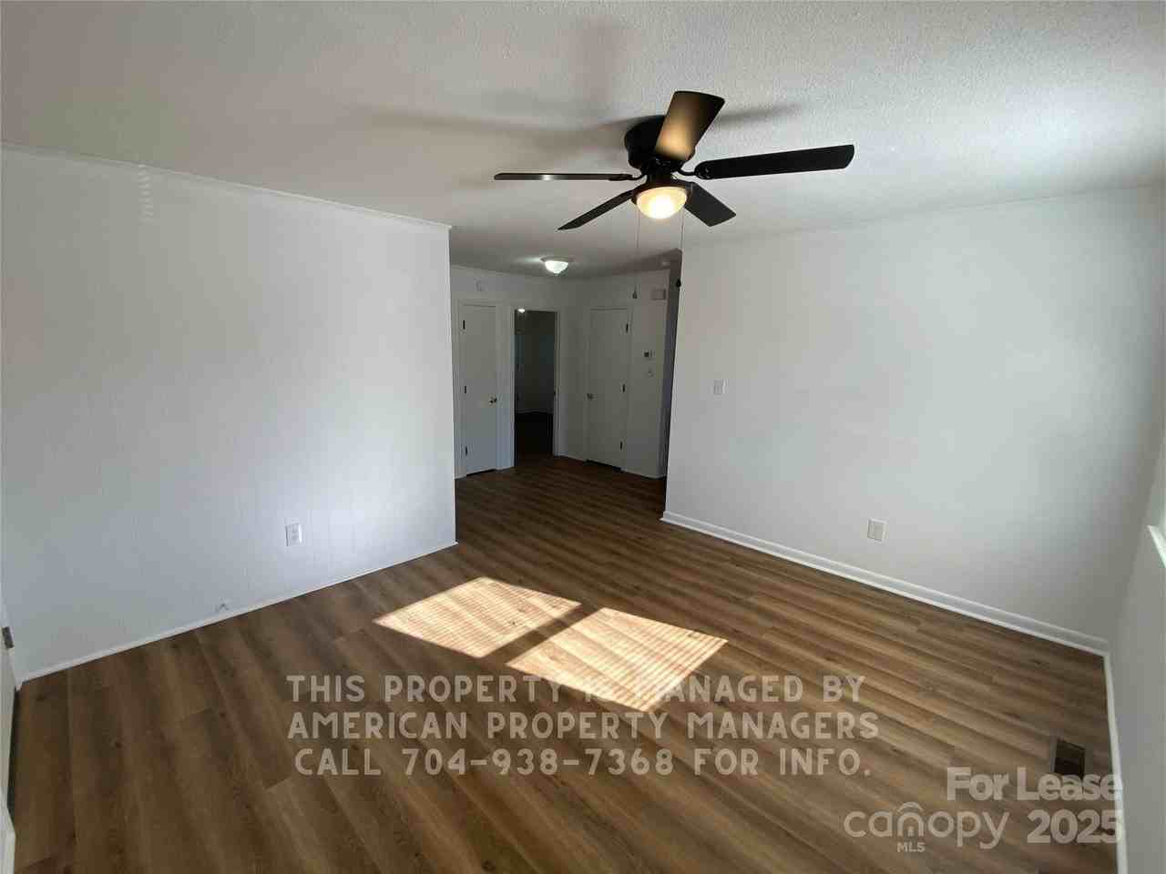 3818 Vanderburg Dr - Photo 2 of 9