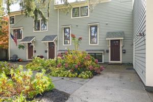 featured image of 28 White St #28