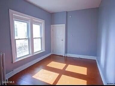 459 Hamilton St - Photo 3 of 6