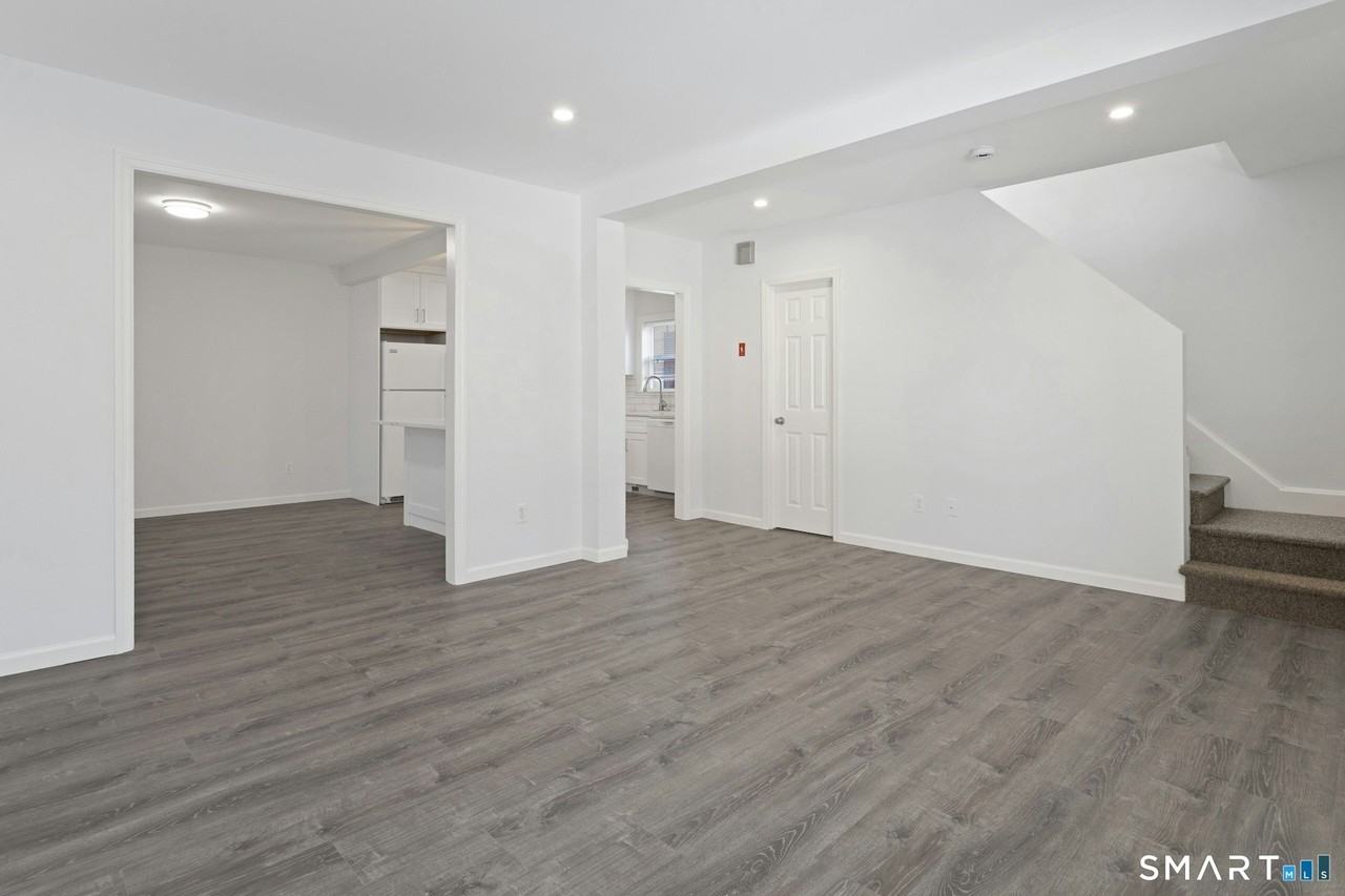 377 Hope St - Photo 6 of 22