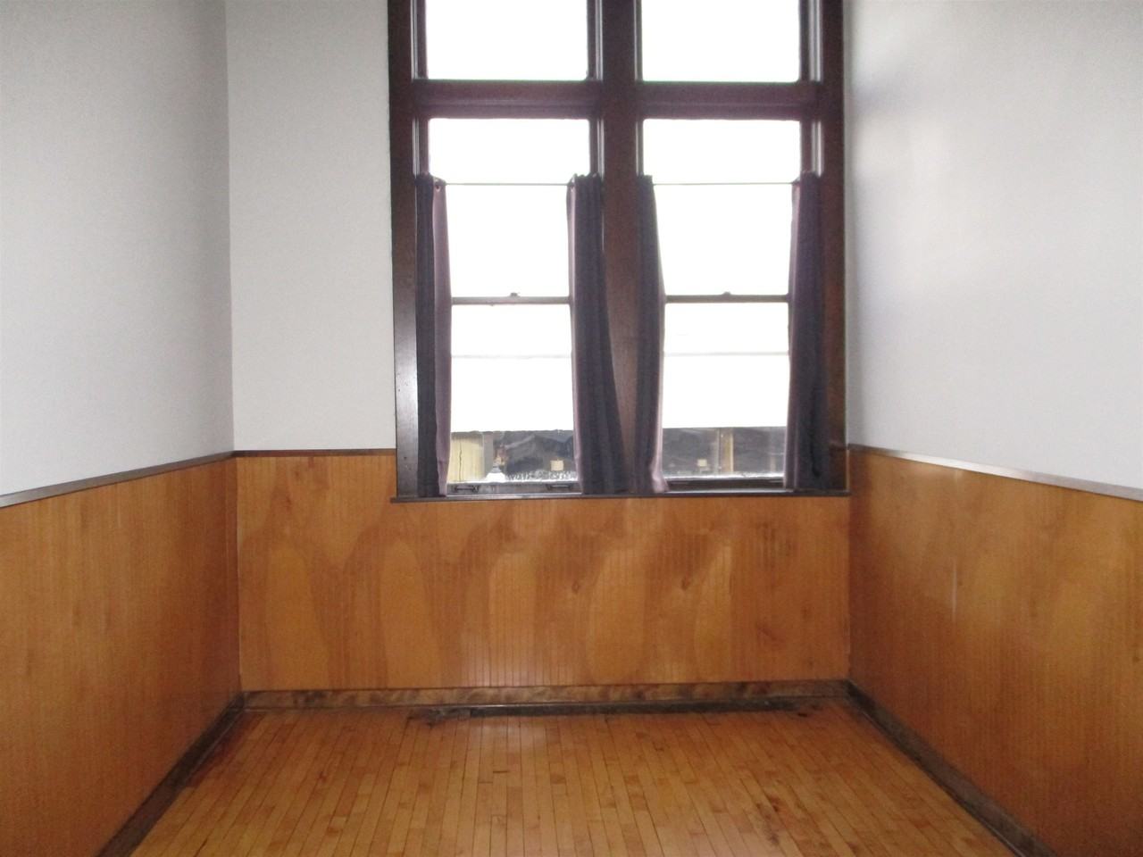 1055 Main St #201 - Photo 7 of 19