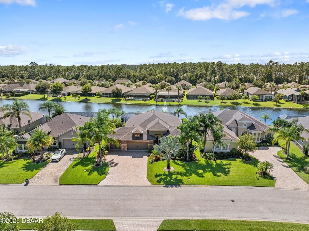 663 Southlake Dr - Photo 4 of 41