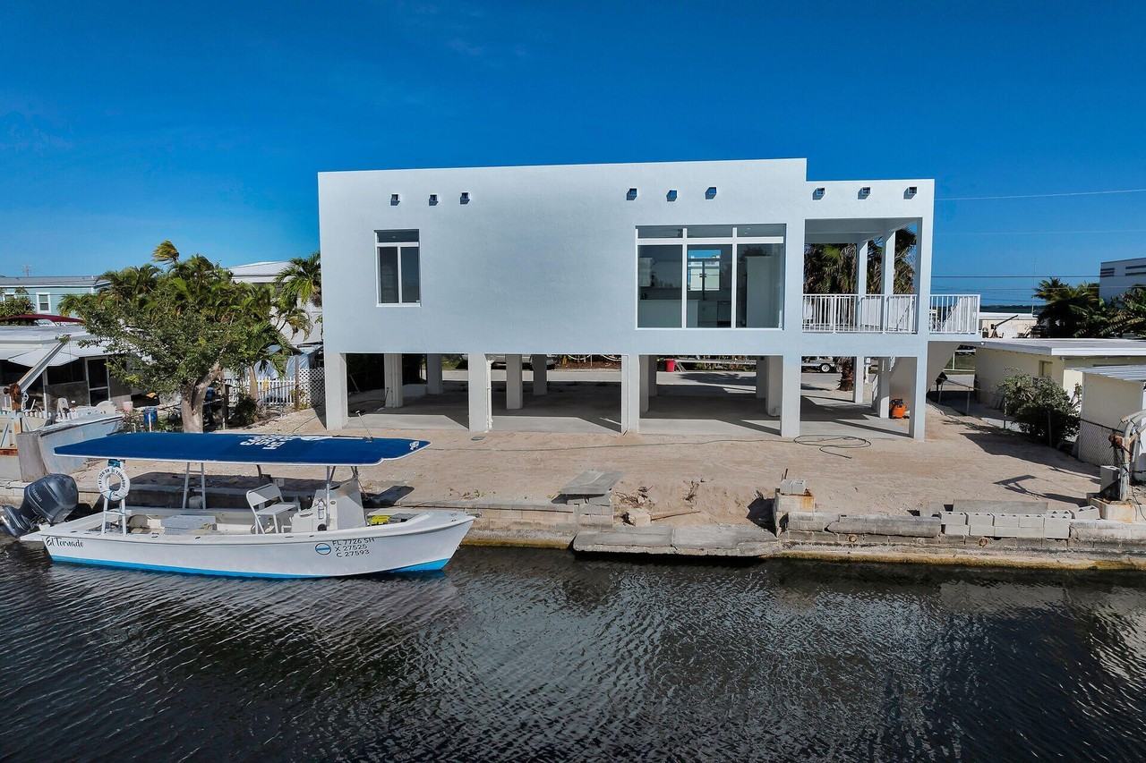 31368 Avenue I - Photo 2 of 47