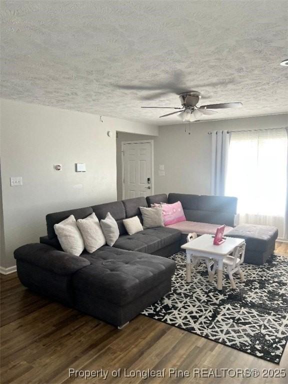 1041 Screech Owl Dr - Photo 2 of 24