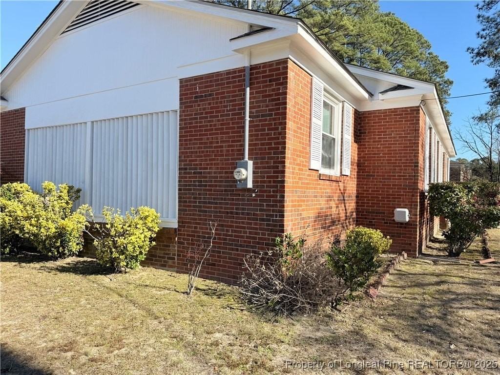 601 Helen St - Photo 5 of 35