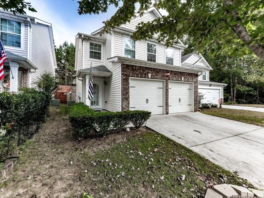 322 Hidden Creek Ln - Photo 2 of 44