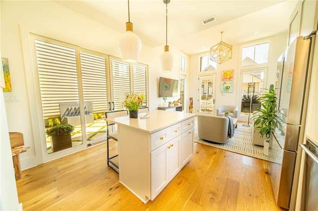 155 Mado Ln - Photo 2 of 28