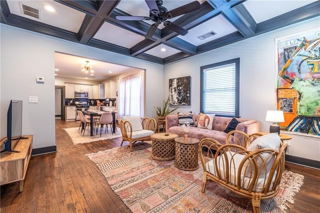 988 Mayson Turner Rd Nw - Photo 6 of 48