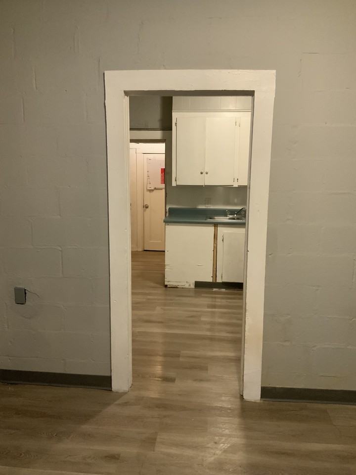 131 E Main St #1 - Photo 6 of 13