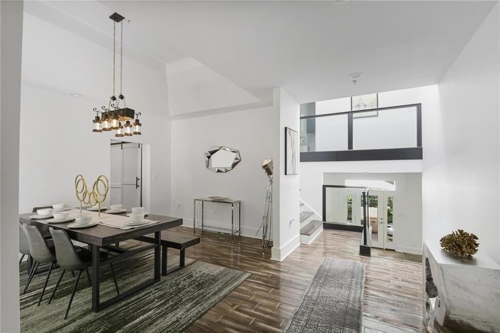 6550 Powers Ferry Rd - Photo 7 of 36