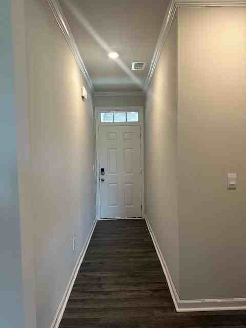 2411 Bayberry St - Photo 2 of 28