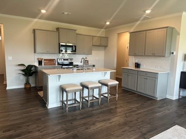 2411 Bayberry St - Photo 7 of 28