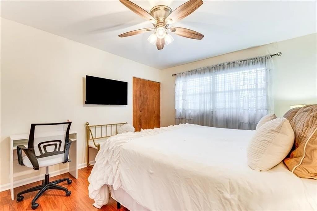 841 Artwood Rd Ne Unit 841 #841 - Photo 3 of 24