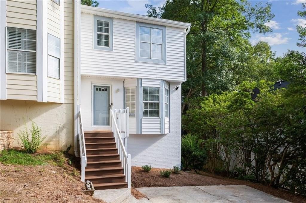 5212 Laurel Bridge Dr Se - Photo 2 of 41