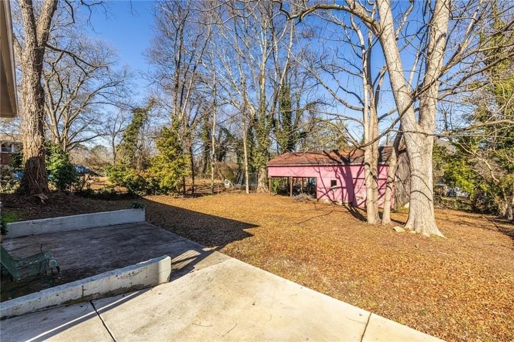 1122 Elaine Dr - Photo 4 of 36