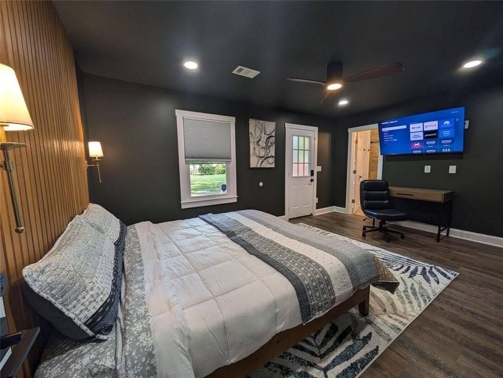 122 Malone Dr Nw - Photo 2 of 20