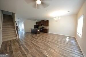 1583 Iris Walk - Photo 2 of 6