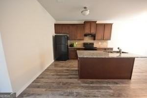 1583 Iris Walk - Photo 3 of 6