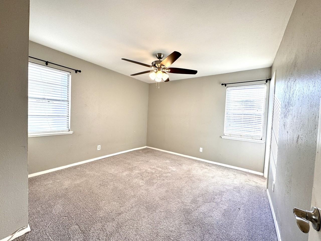 5122 Fairway Blvd #1 - Photo 7 of 39