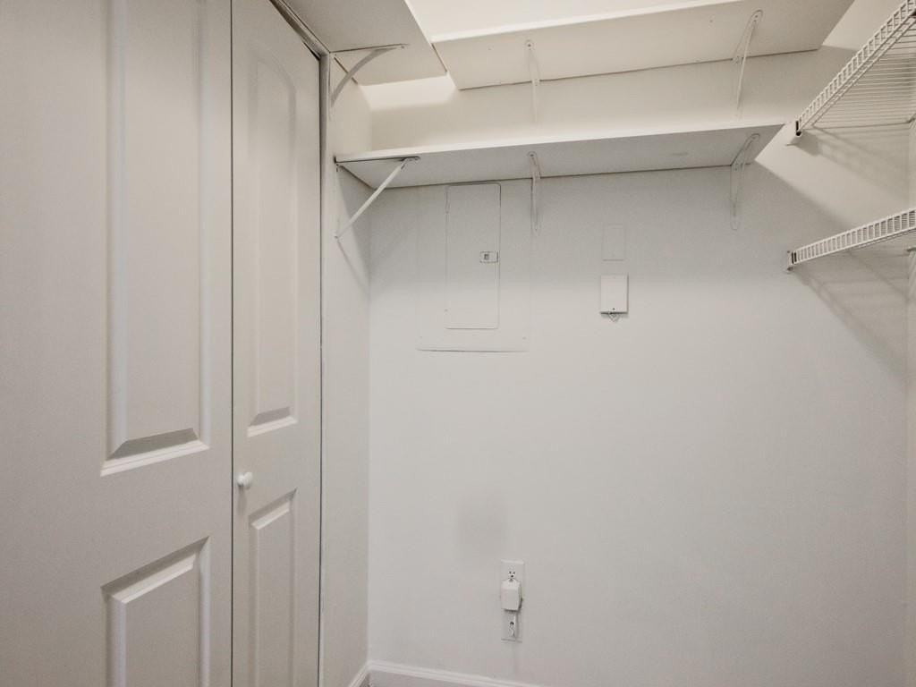 632 Granville Ct - Photo 5 of 17