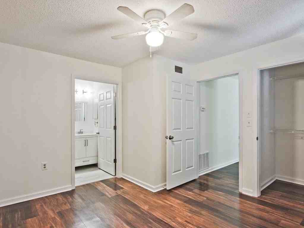 632 Granville Ct - Photo 6 of 17