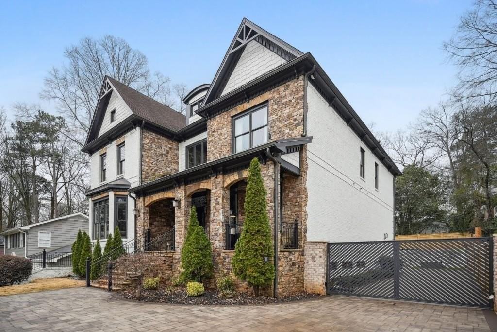 1930 Northside Dr Nw - Photo 2 of 34