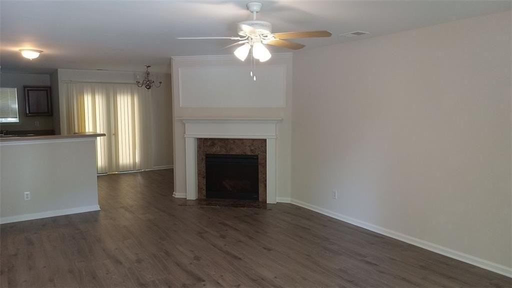 755 Crestwell Cir Sw - Photo 3 of 29