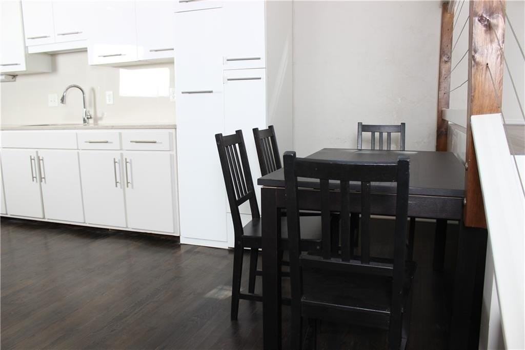 1124 Center St Nw - Photo 4 of 20