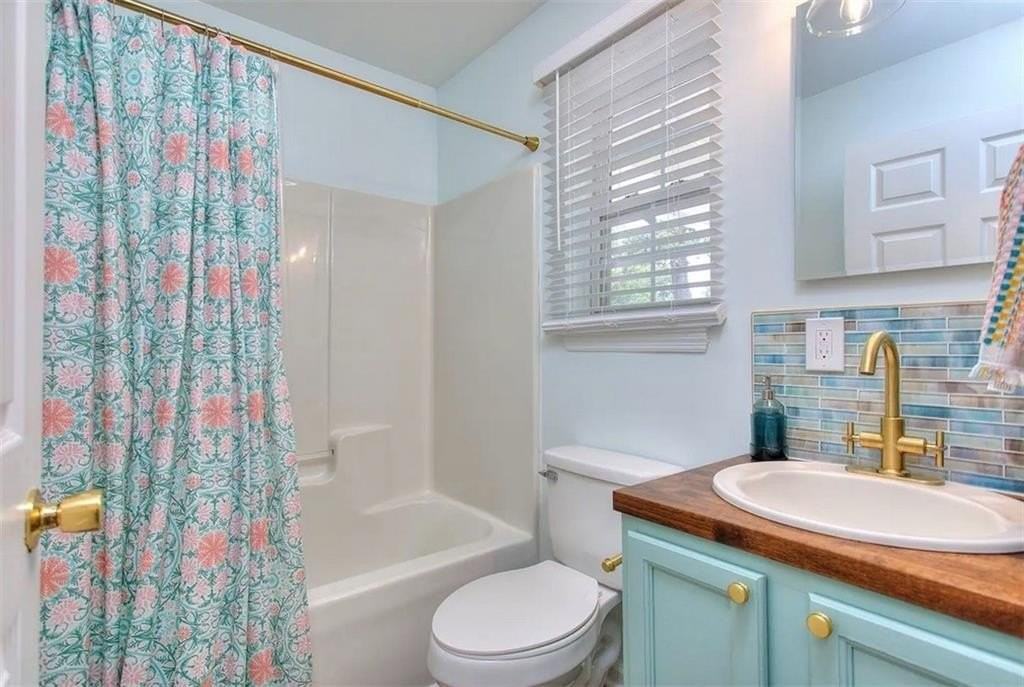 1288 Lucile Ave Sw Unit B #B - Photo 5 of 13