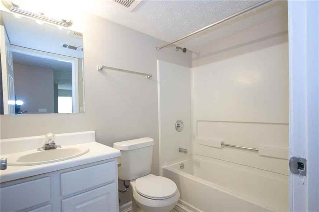 1687 Cannonball Ct - Photo 7 of 17