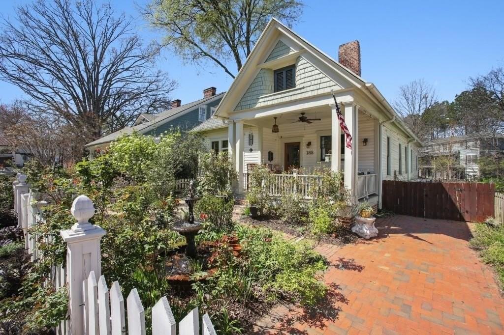 788 Lake Ave Ne - Photo 2 of 34