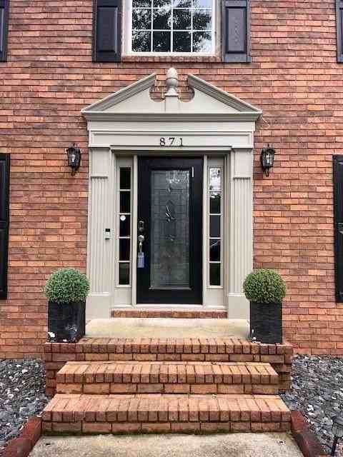 871 Cedar Trce Sw - Photo 2 of 43