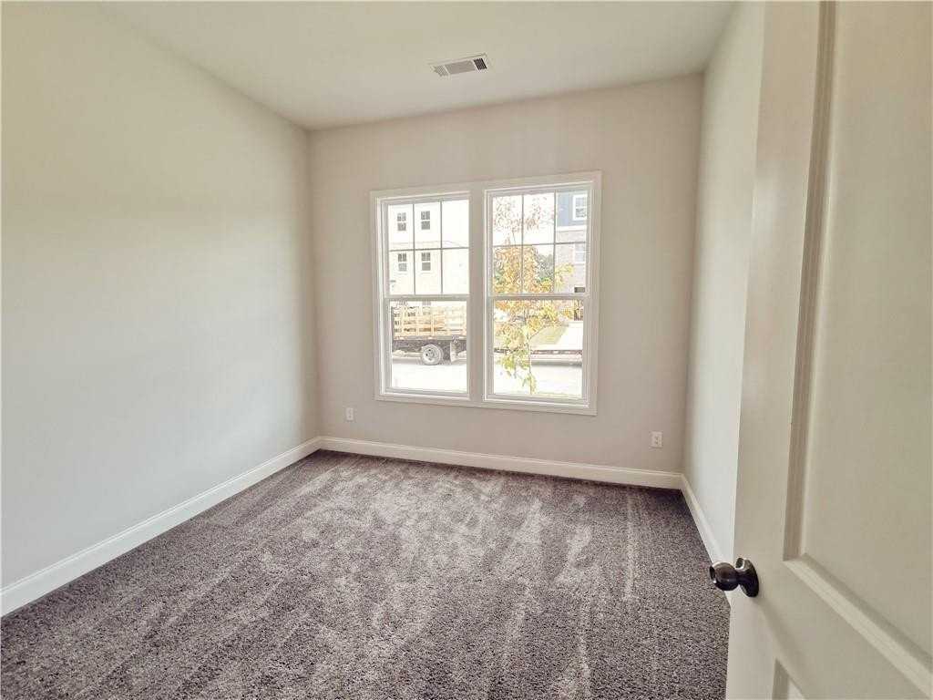 2665 Whistler Way Ne - Photo 5 of 38