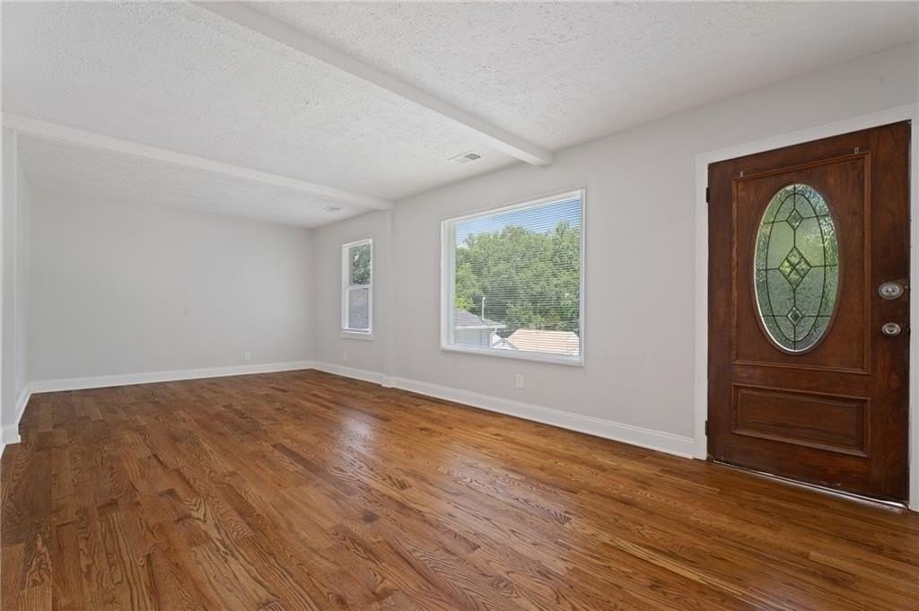 1338 Montreat Ave Sw - Photo 2 of 12